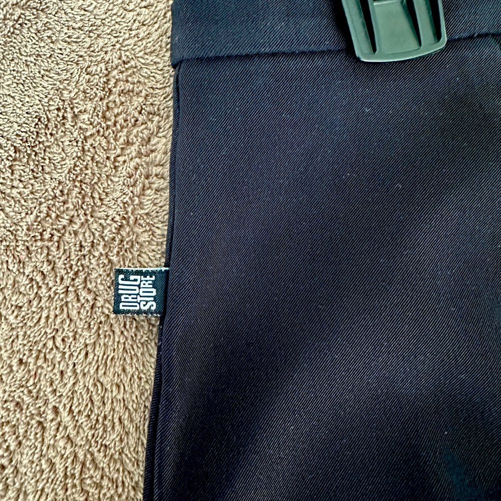 Black skirt - Drugstore - Picture 3 of 3